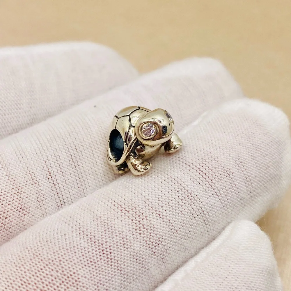 EUC Pandora 797878CZ Sterling Silver Bright Eyed Turtle Animal Charm w/ Clear CZ - Picture 3 of 7